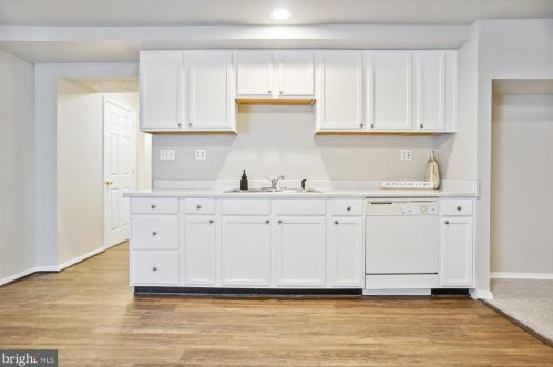 10204 Napoleon St, Fredericksburg VA  22408-8060 exterior