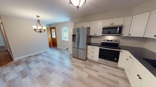 27 Patricia St, Florence, KY 41042-2501