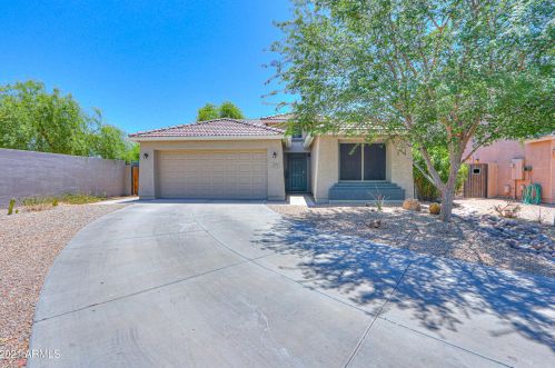 3579 Blue Ridge Way, Gilbert, AZ 85298-4207