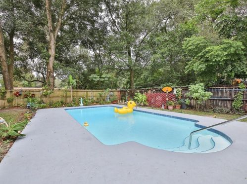 850 Temple Ave, Orange City FL  32763-4760 exterior