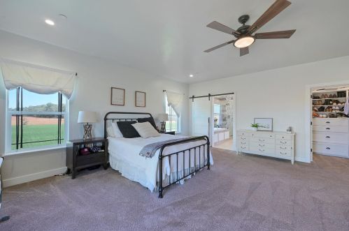 301 Sunnybrook Ln, Oroville CA  95965-8101 exterior