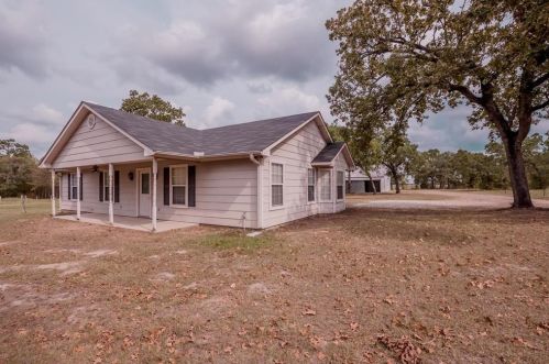 59 Oak Dr, Huntsville, TX 77320-0756