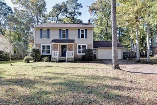 202 Fielding Lewis Dr, Yorktown VA  23692-2808 exterior