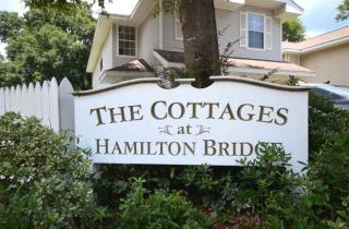 6326 Cottage Woods Dr, Milton, FL 32570-4182