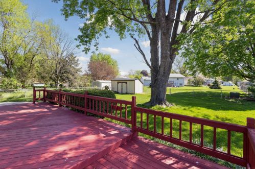 1416 Dodge Ave, Mishawaka IN  46544-5546 exterior