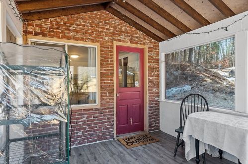 179 Main St, Salem NH  03079-1830 exterior