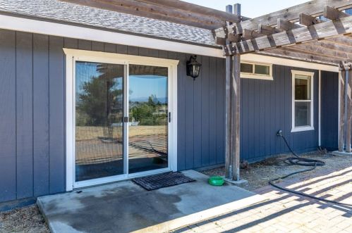 8255 Settlers Pl, Lake Nacimiento CA  93446-8364 exterior