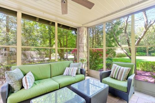 177 Soundview Ave, White Plains NY  10606-3825 exterior