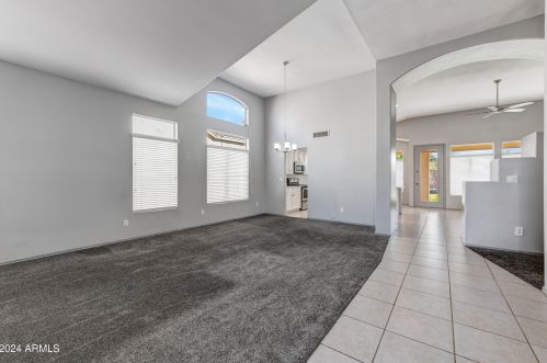 22363 67th Dr, Glendale, AZ 85310-5235