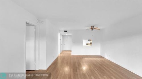 9354 3rd St, Boca Raton, FL 33428-4531