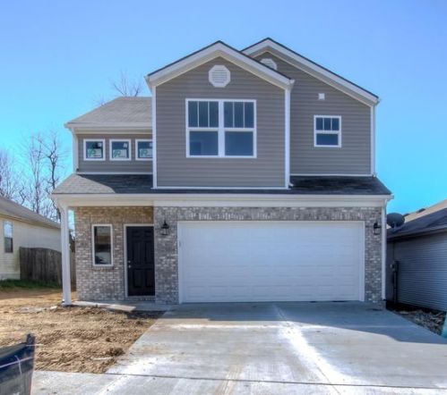 2828 Red Clover Ln, Lexington, KY 40511-8661