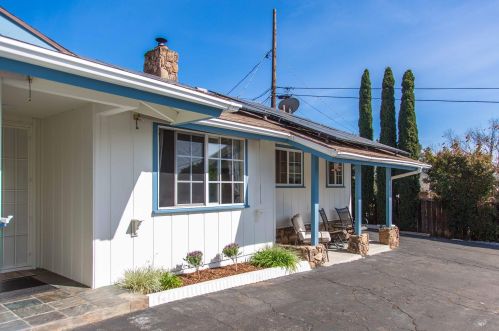 1057 Anza Ave, Vista, CA 92084-4522