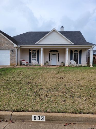 803 Keble Ln, Whitehouse, TX 75791-5066