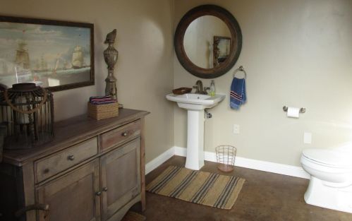 505 Caballo Ct, Hollister CA  95023-9055 exterior