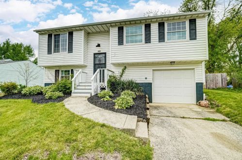 2296 Topaz Dr, Darbydale, OH 43123-1457