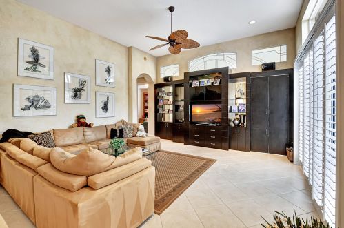 9553 New Waterford Cv, Delray Beach FL  33446-9749 exterior