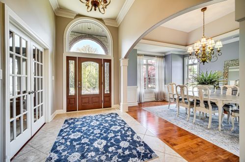 3370 Siena Dr, Valpo, IN 46385-9807
