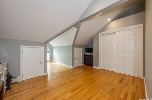 59 Reilly St, West Islip NY  11795-1044 exterior