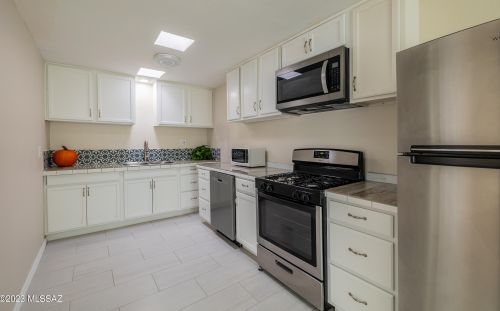 3723 Estrella Ln, Tucson AZ  85705-3307 exterior