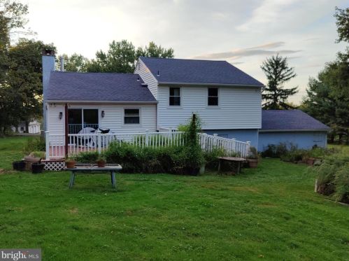 1636 Landis Rd, Norristown, PA 19403-4701
