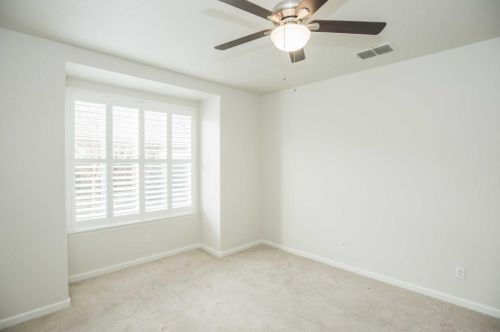 9950 Kennet Way, Elk Grove CA  95757-5118 exterior