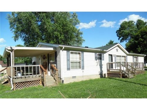 1510 Mill St, Taylorsville, IN 47280-7757