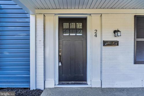 24 Perennial Ln, Willingboro NJ  08046-2623 exterior