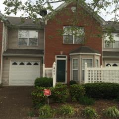 405 Compton Ln, Franklin TN  37069-8446 exterior