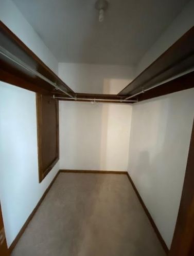 40 Freedom Dr, Bridgeville PA  15017-1421 exterior