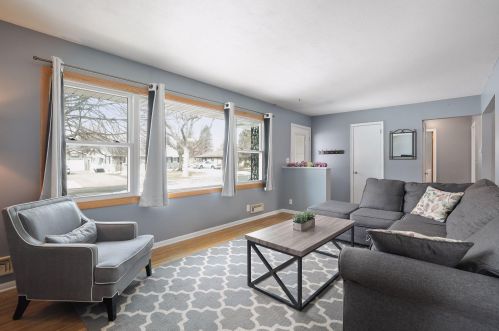 7206 June Ave, Minneapolis MN 55429-1325 exterior