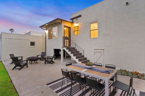 4825 Biona Dr, San Diego CA 92116-2332 exterior