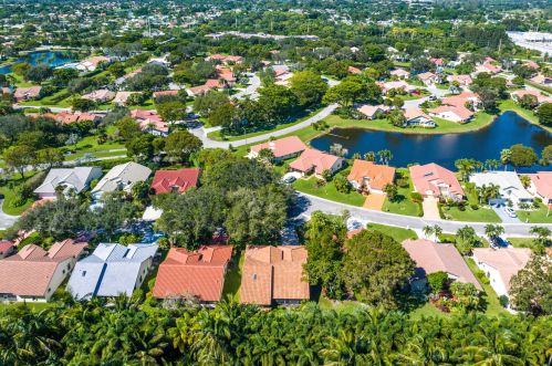 8410 Northstar Ct, Boynton Beach FL  33436-1544 exterior