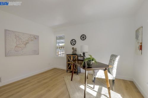 1802 88th Ave, Oakland CA  94621-1008 exterior