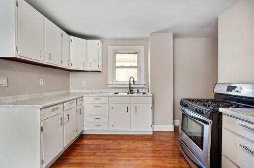 822 Shady Ave, North Charleroi PA  15022-1860 exterior