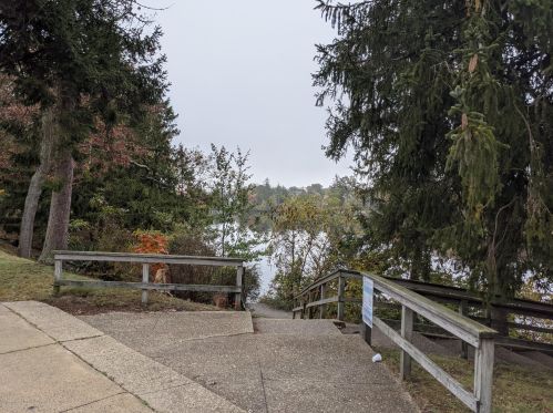 426 Lake Dr, Lakewood, NJ 08701-2569