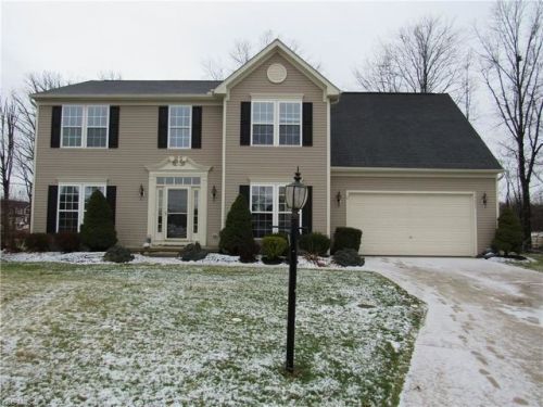 38633 Fairwood Cir, Avon, OH 44011-4792