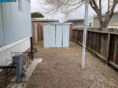 55 Pacifica Ave, West Pittsburg CA  94565-2926 exterior