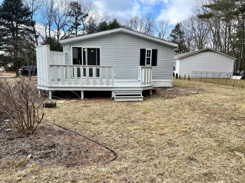 87 Lear Dr, Coventry RI  02816-4016 exterior