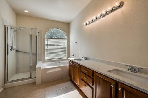 8625 Charleston Ave, Fort Worth TX  76123-1715 exterior