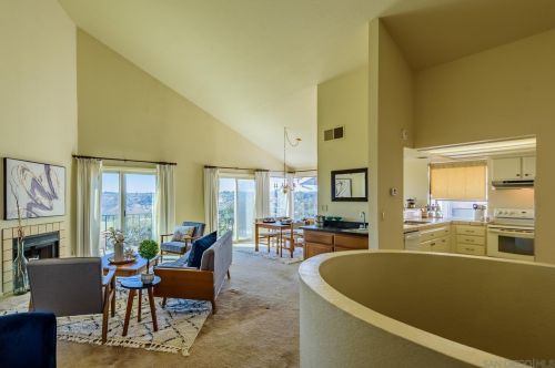 11335 Cascada Way, San Diego CA 92124-2880 exterior