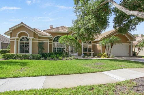 229 Promenade Cir, Lake Mary, FL 32746-4380