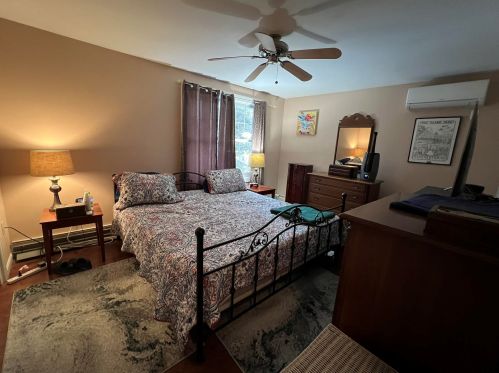 1 Ash St, Northwood NH  03261-3906 exterior