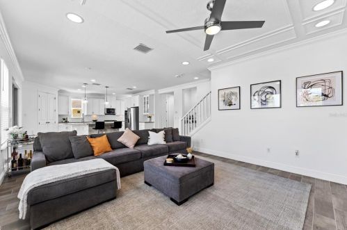 1669 Feather Grass Loop, Lutz FL  33558-2802 exterior
