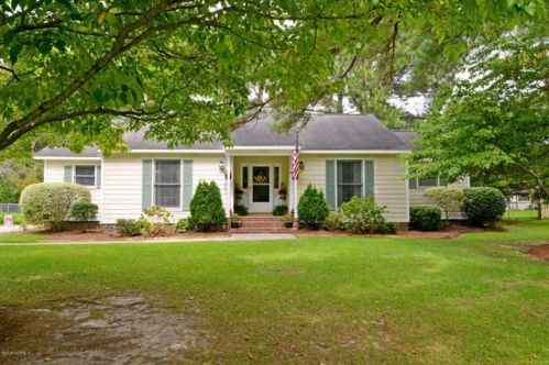 400 Harell St, Greenville, NC 27858-8692