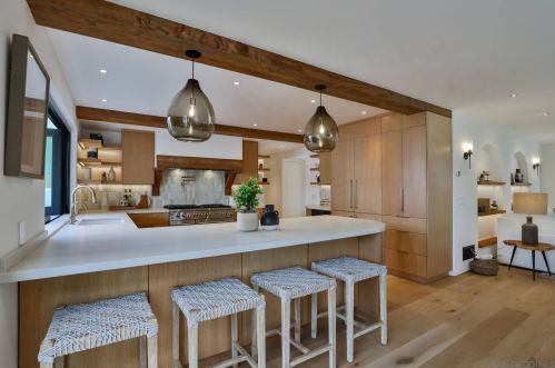 4215 Dawes St, San Diego CA  92109-4158 exterior