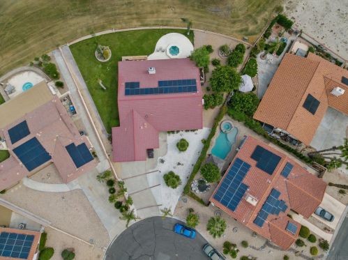 9721 Siwanoy Dr, Desert Hot Springs CA  92240-1330 exterior