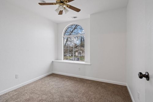 15530 Lottie Way, Lathrop CA  95330-9475 exterior