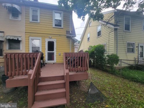 235 Tioga St, Trenton NJ 08609-1529 exterior