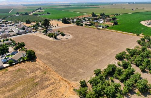 27642 Fig Ln, Newman CA  95360-1145 exterior