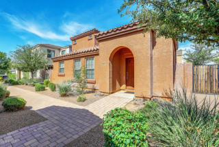 3007 Harrison St, Gilbert, AZ 85295-9076